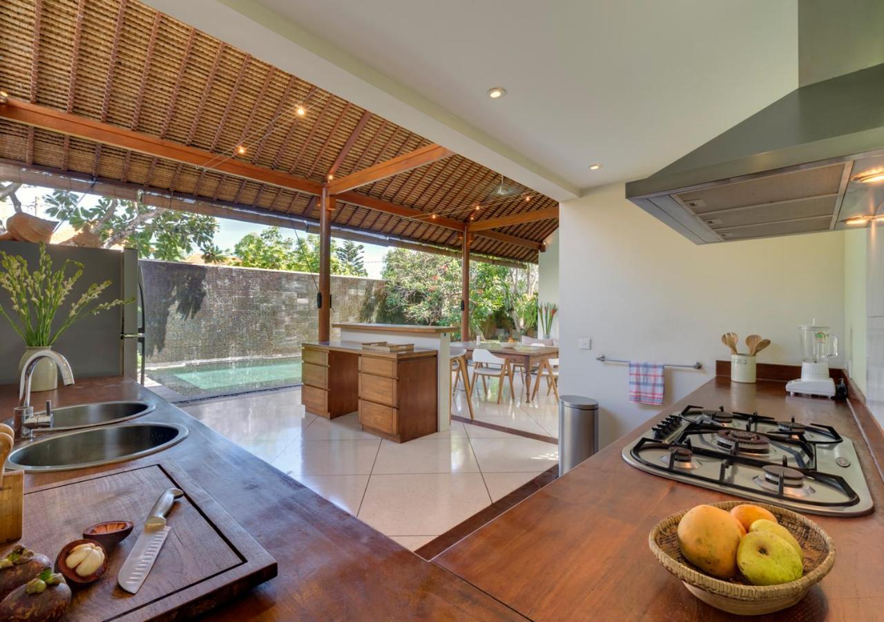 Villa Andalas Seminyak  Bagian luar foto